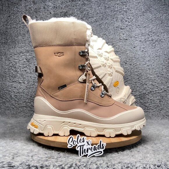 UGG Shoes - UGG Adirondack Meridian Hiking Boots Size 7.5 Women Sand 1169050